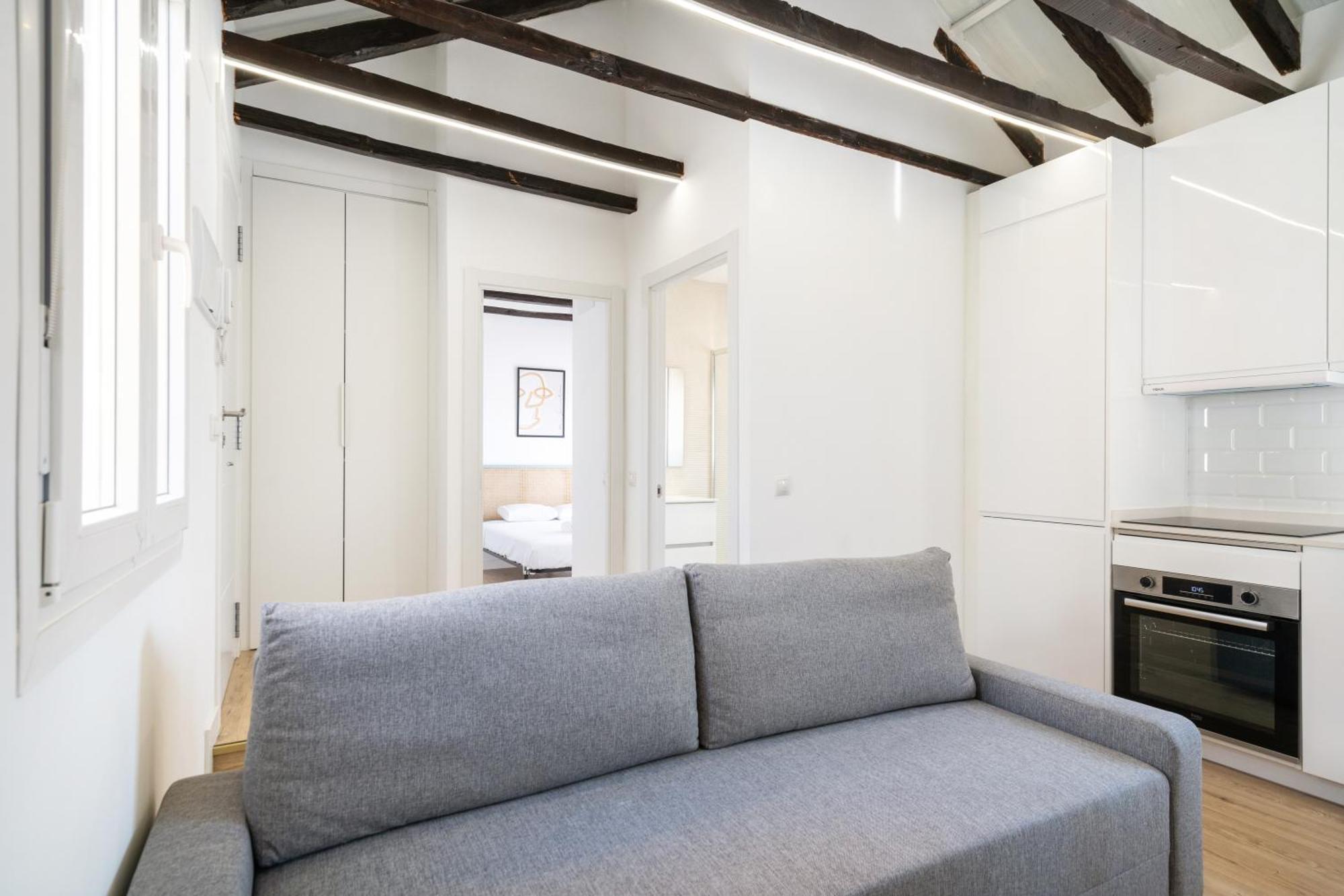 Apartamentos En La Avda De La Albufera Alquiler Temporal Madrid Eksteriør billede